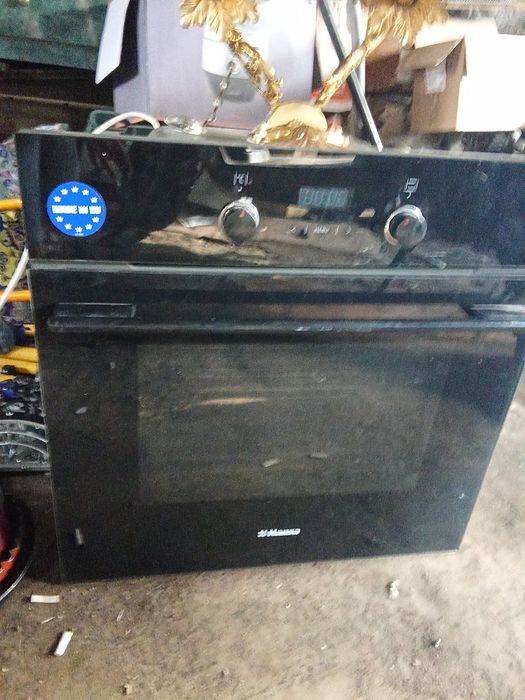 Продам духовку Ханса