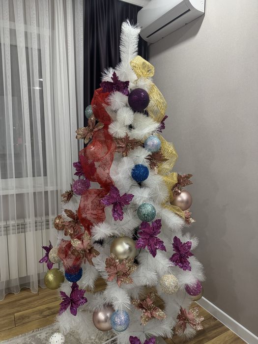 Елка белая. Пушистая. 210 см.