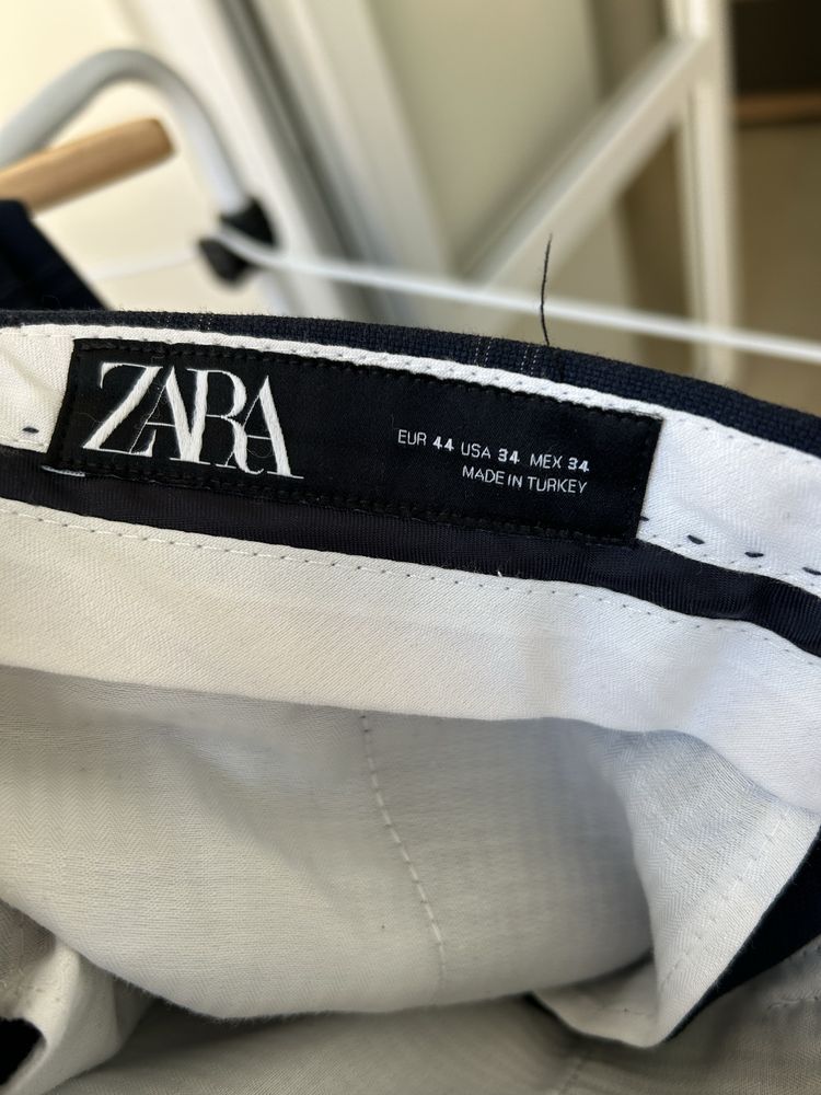 Pantaloni office Zara