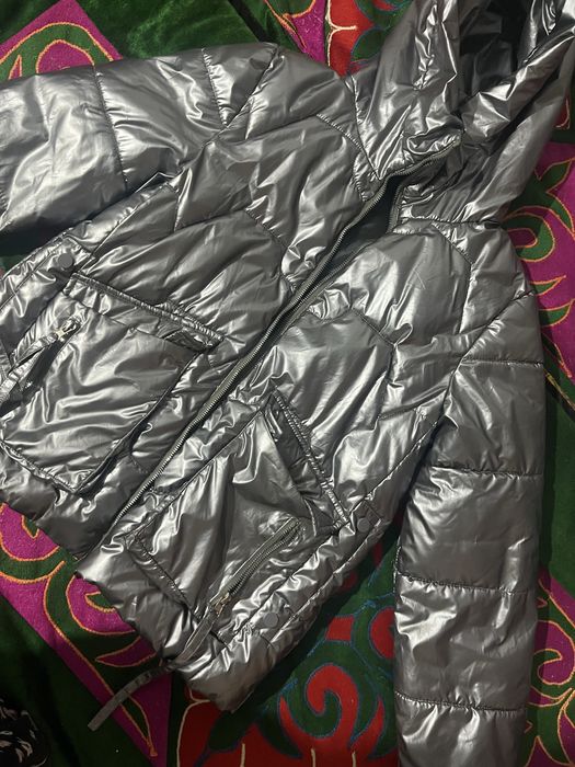 1 куртка размер L , 2 теплая на зиму , 3 не понравилось , 4 до пояса :