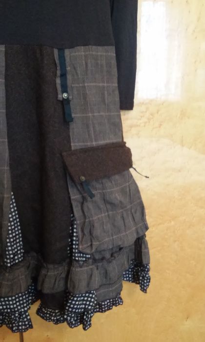 Рокля Ганг с Разкроена Пола