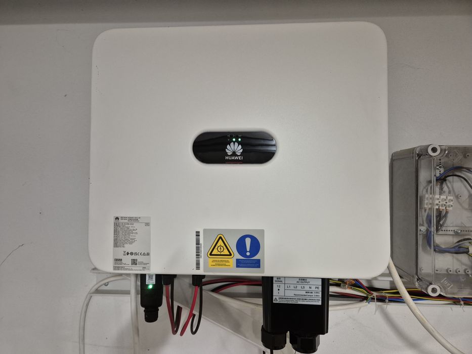 Vand invertor Huawei trifazic 12kw M5