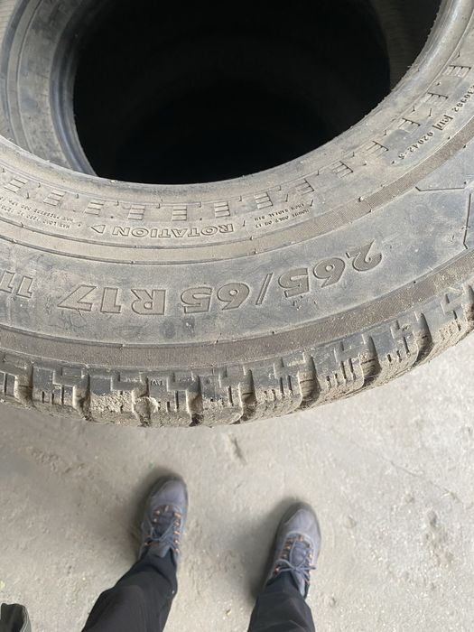 Продам зимную щипованную резину