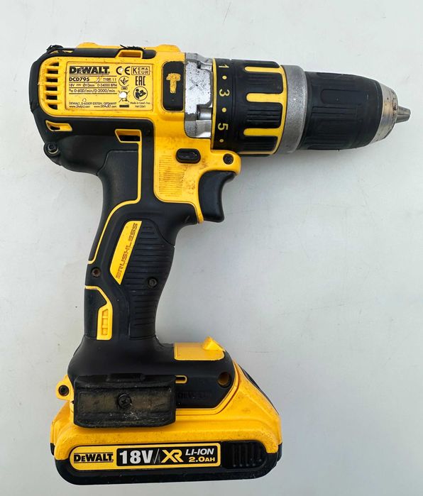 DeWALT DCD795 - Безчетков ударен винтоверт 18V