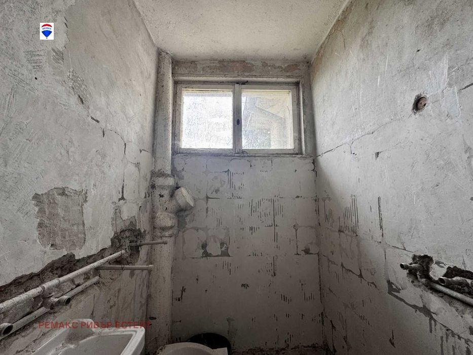 Продава се Двустаен апартамент в с. Червена вода, Област Русе - 63 кв.м за 523 €/кв.м - Снимка #10