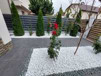 Pietricele decorative gradina Piatra alba rotunjita amenajari depozit