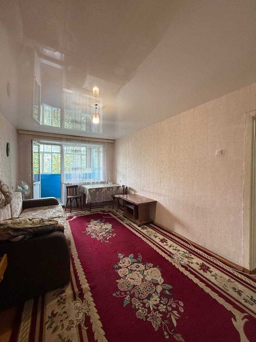 2 комн. р-н КСК (р-н. супермаркета Солнечного)