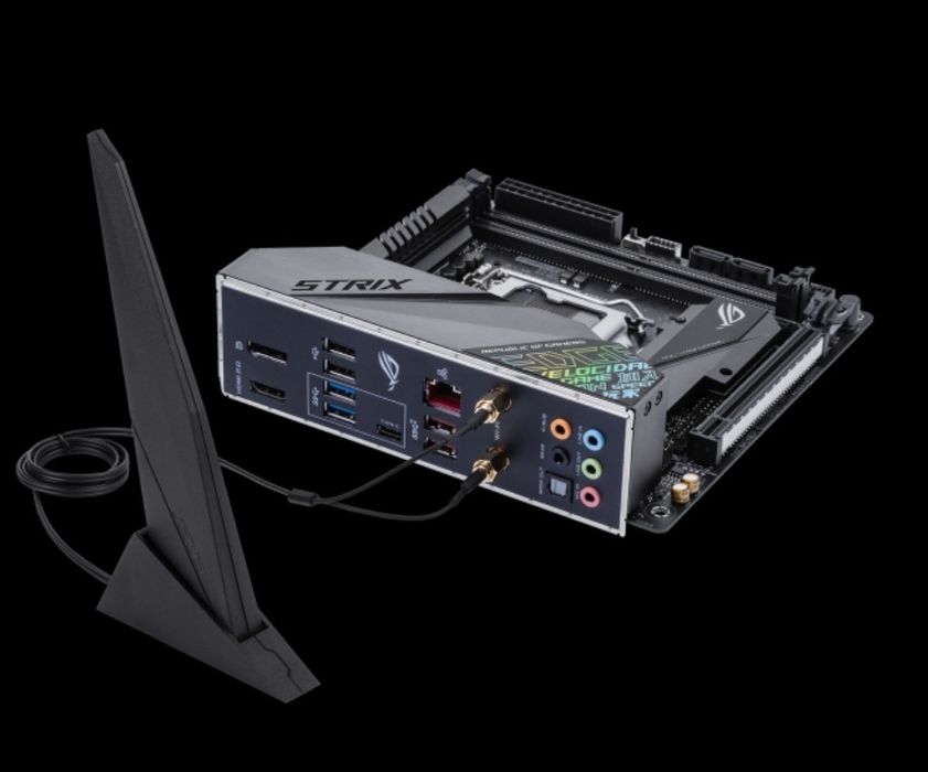 Placa baza Asus ROG Strix Z390i Gaming Mini iTX 1151