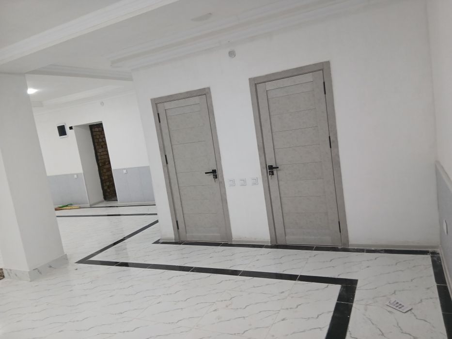 Padval ijaraga beriladi qulay locatsiyada joylashgan