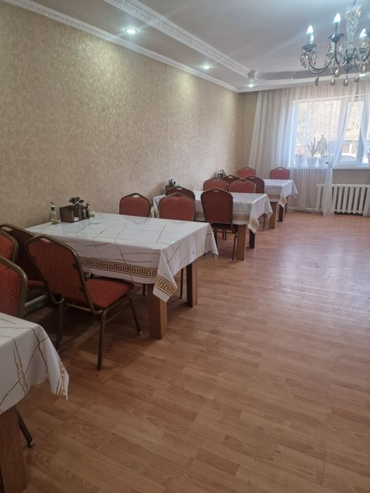 Сдам помещение под столовую возле  Рынка  Мереке или магазин запчастей