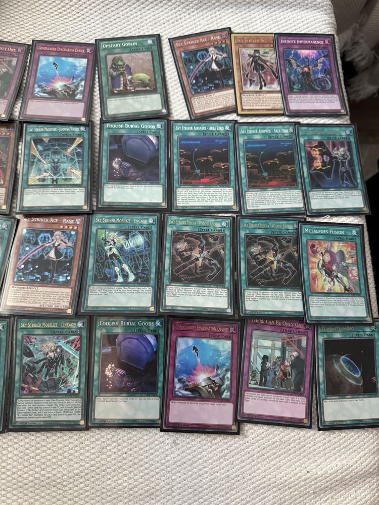 Yu-gi-oh! Sky striker deck