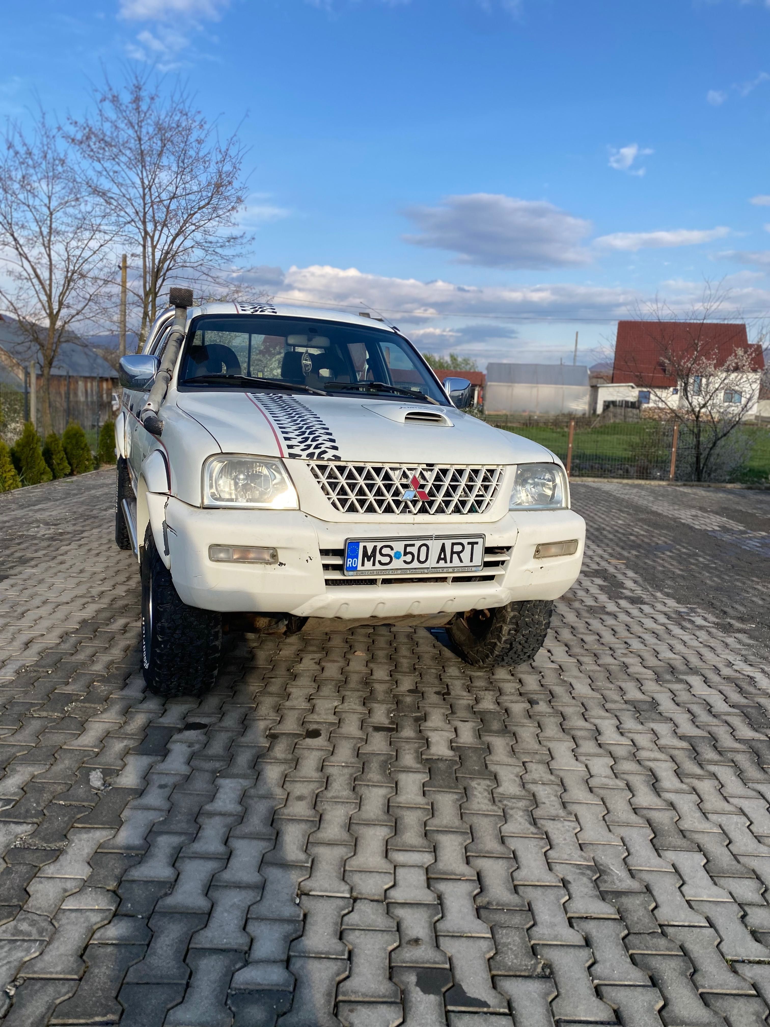 Mitsubishi l200 2.5