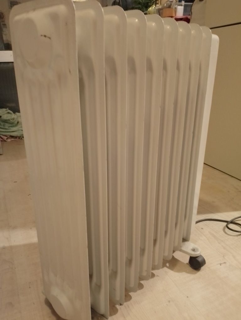 Radiator Elveția cu Ulei