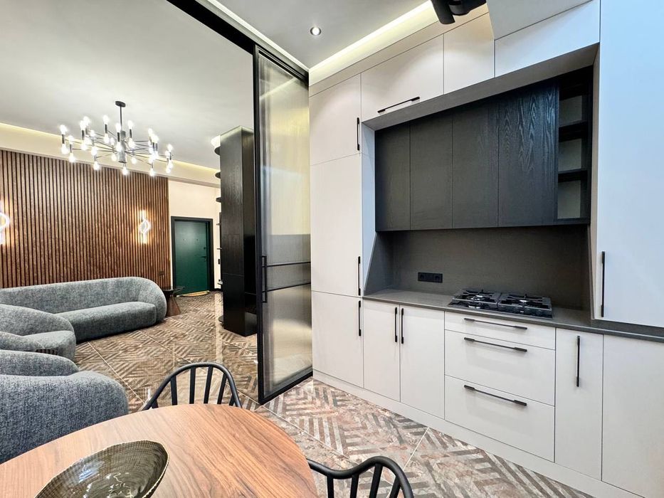 Darkhan Avenue Продается 2 комнатная квартира ремонт Мирзо-Улугбек