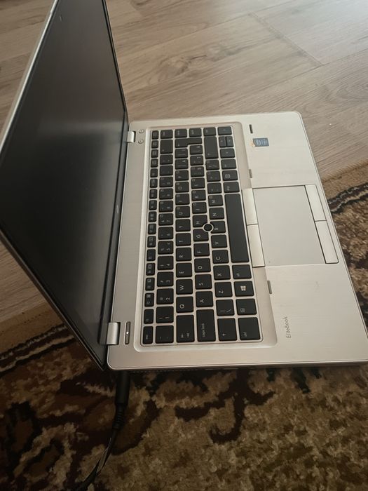 Vand laptop hp elitebook folio 9480m,i5, 8GB Ram, 160GB stocare, f bun