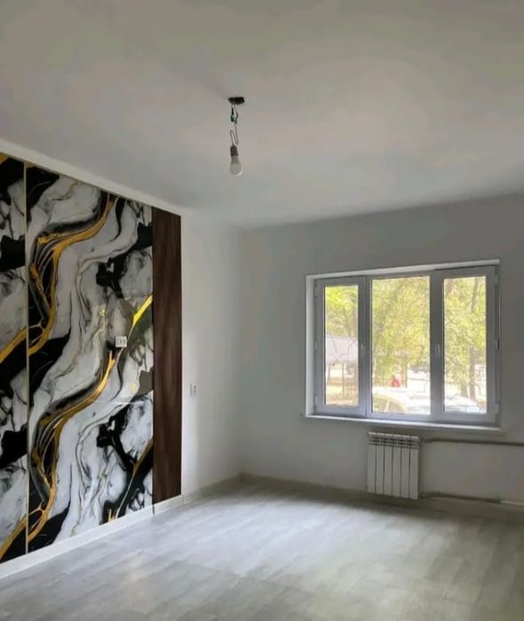 2-комн., 1 этаж, 10 мкр. (улучшенная)