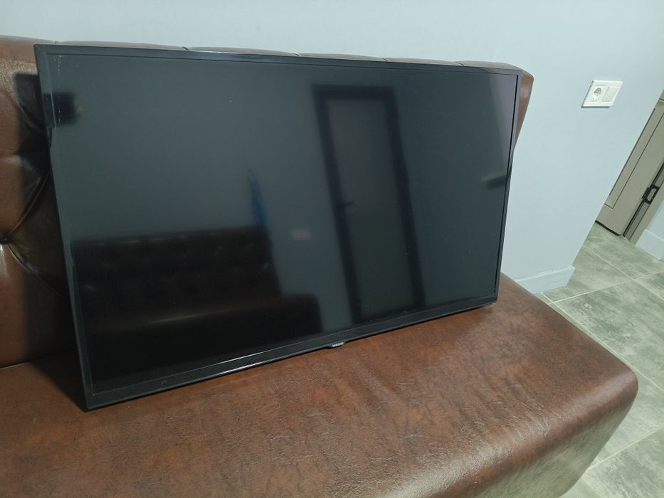 Телевизоры б,у.101 диагональ
