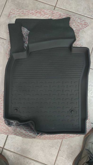 Covorase / Presuri auto dedicate - Tip Tavita - Cauciuc 100% - SEINTEX