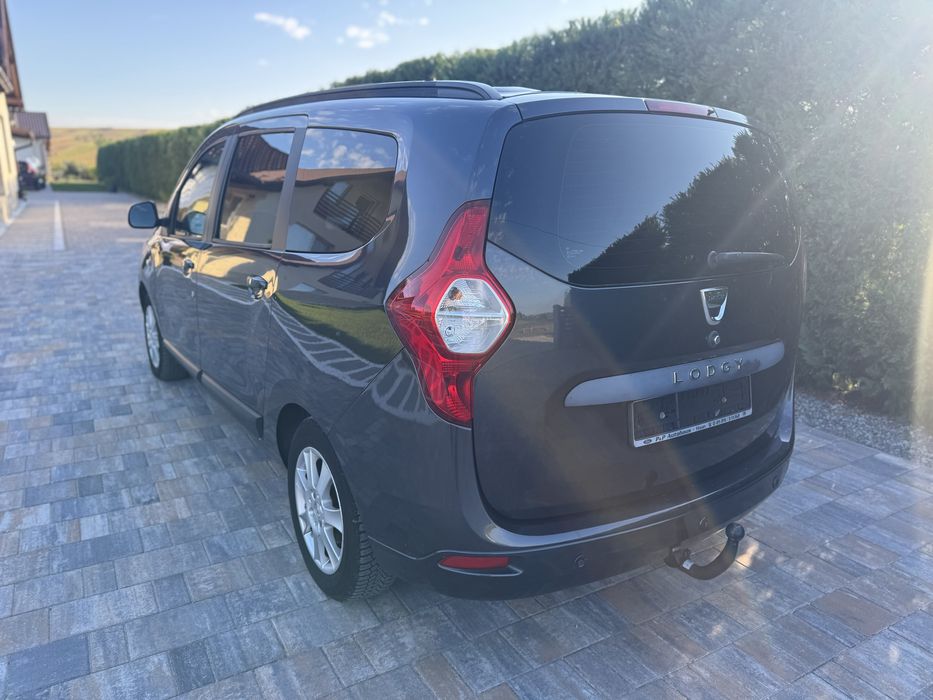 Dacia Lodgy 1.5 diesel/an2012/5 locuri/Aer Conditionat/recent adus