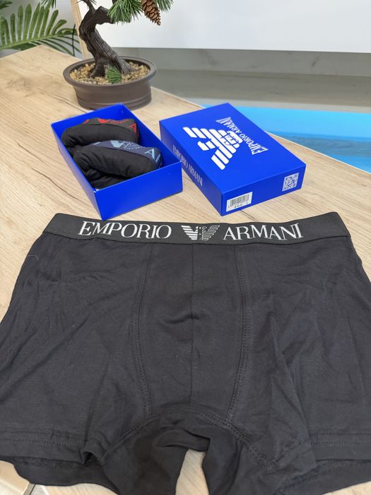 Set 3 Boxeri barbati , tommy,armani, hugo boss , versace, calvin klein