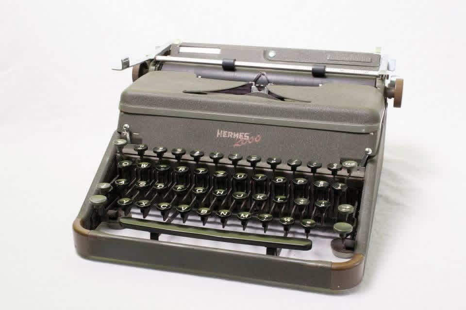 Masini de scris 1898 - 1975