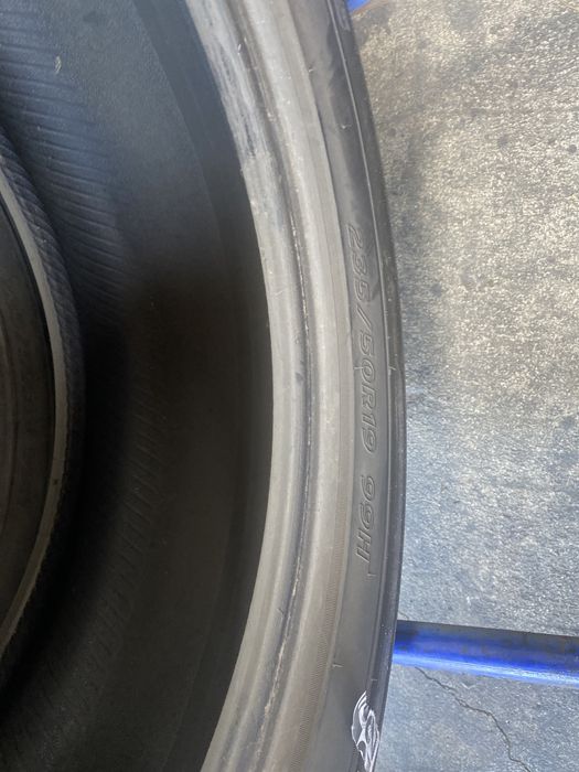 235/50/19 Hankook Vara