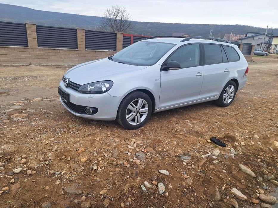 Dezmembrez VW Golf 6 break MACH 1.2 tsi