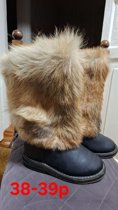 Продам унты натуральные