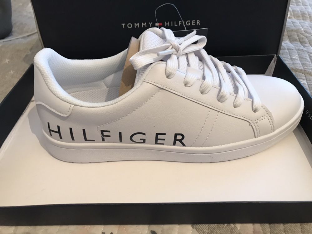 Кеды от Tomy Hilfiger