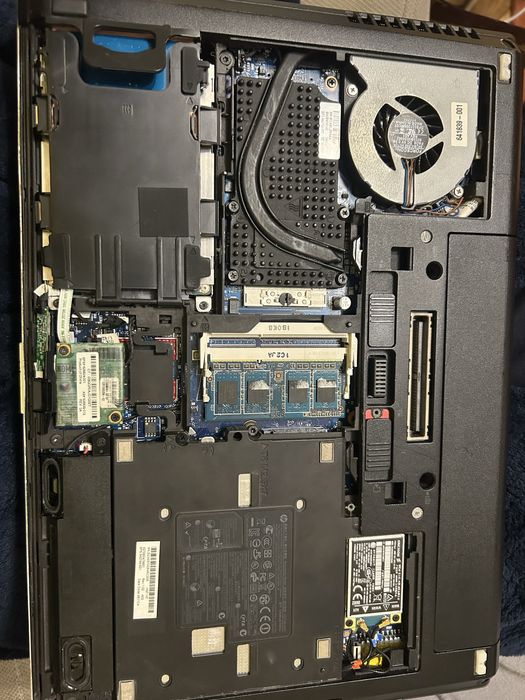 Laptop Hp EliteBook 8460p probleme la boot