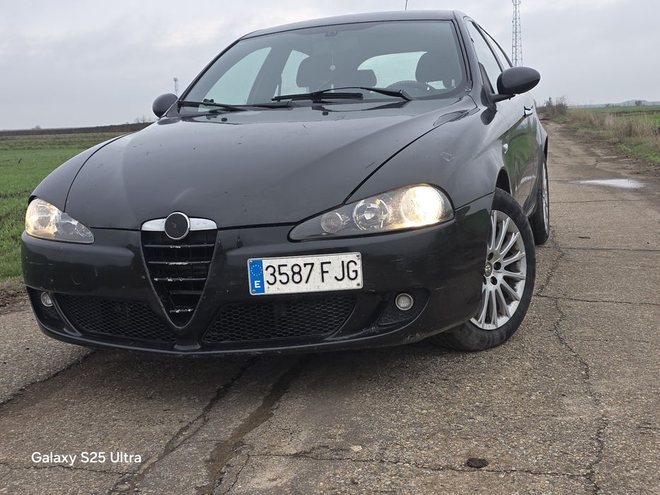 Vând Alfa romeo 1.6