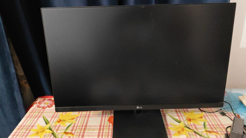 Продам монитор в рабочем состоянии