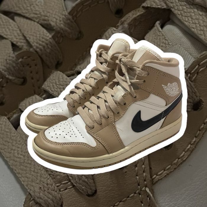 Air Jordan 1 Sand