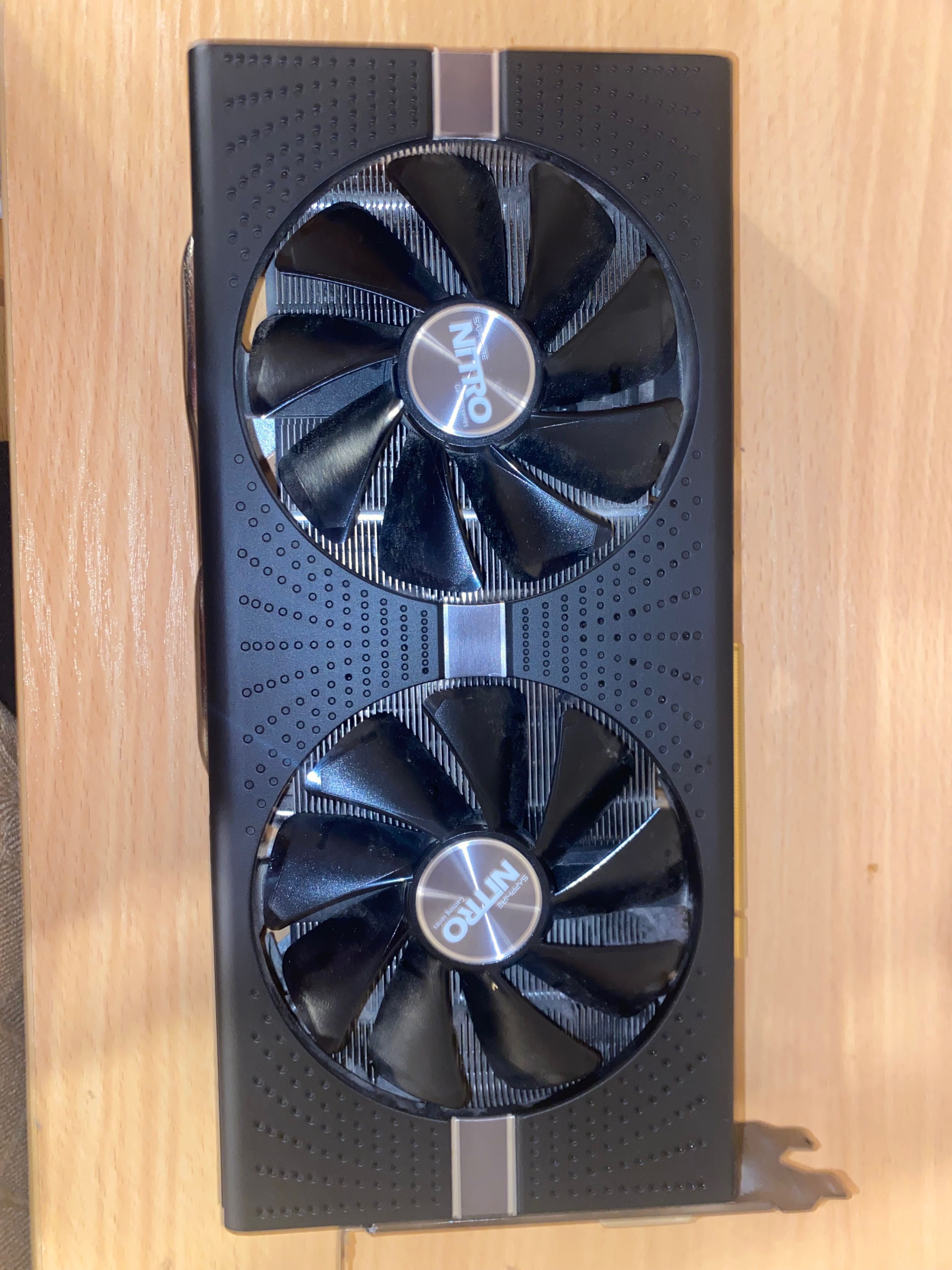 AMD Radeon RX570 8BG NITRO+