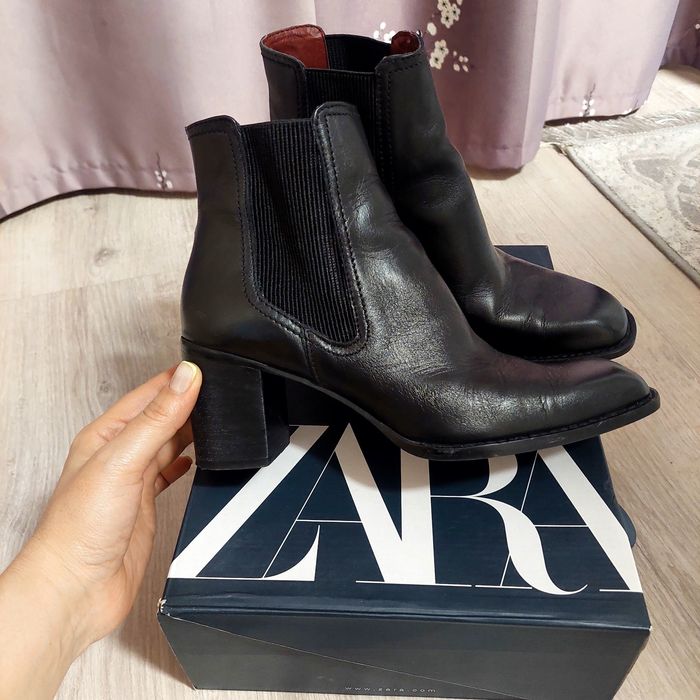 ZARA, кожаные ботильоны