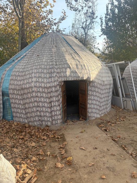 Продается юрта 2 шт, своя
