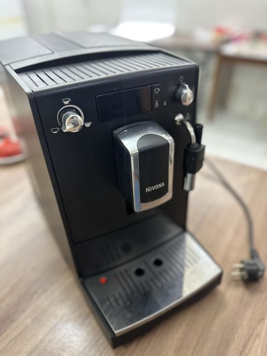 Продам кофемашину Nivona