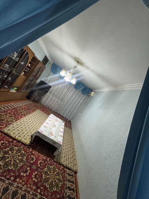 Срочно продаётся квартира на 4 этаже 4 комнатная кирпичный дом