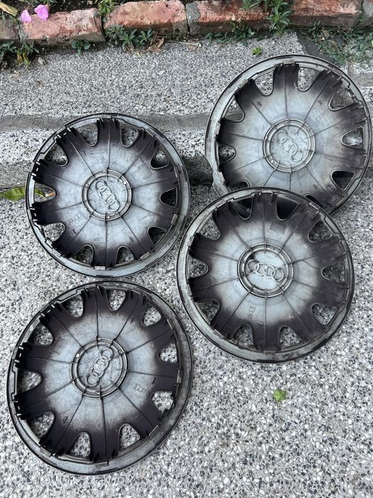 Тасове Ауди за 15" джанти