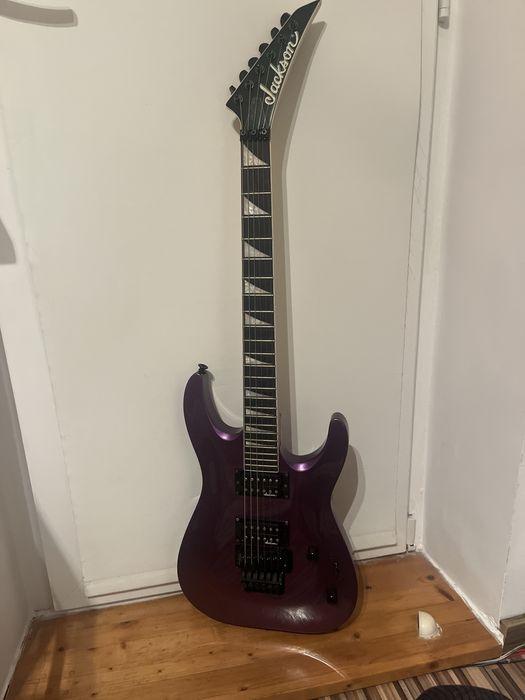 Jackson JS Series Dinky Arch Top JS32 DKA Pavo Purple