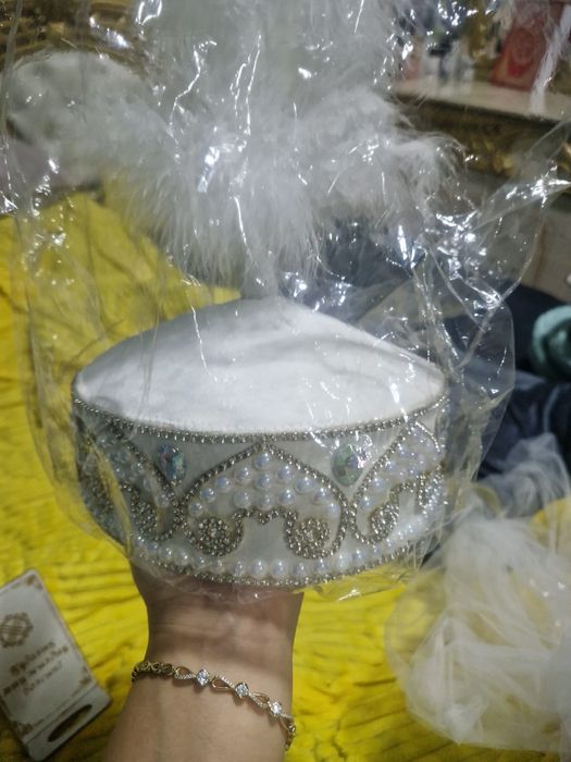 Продам новый Платье