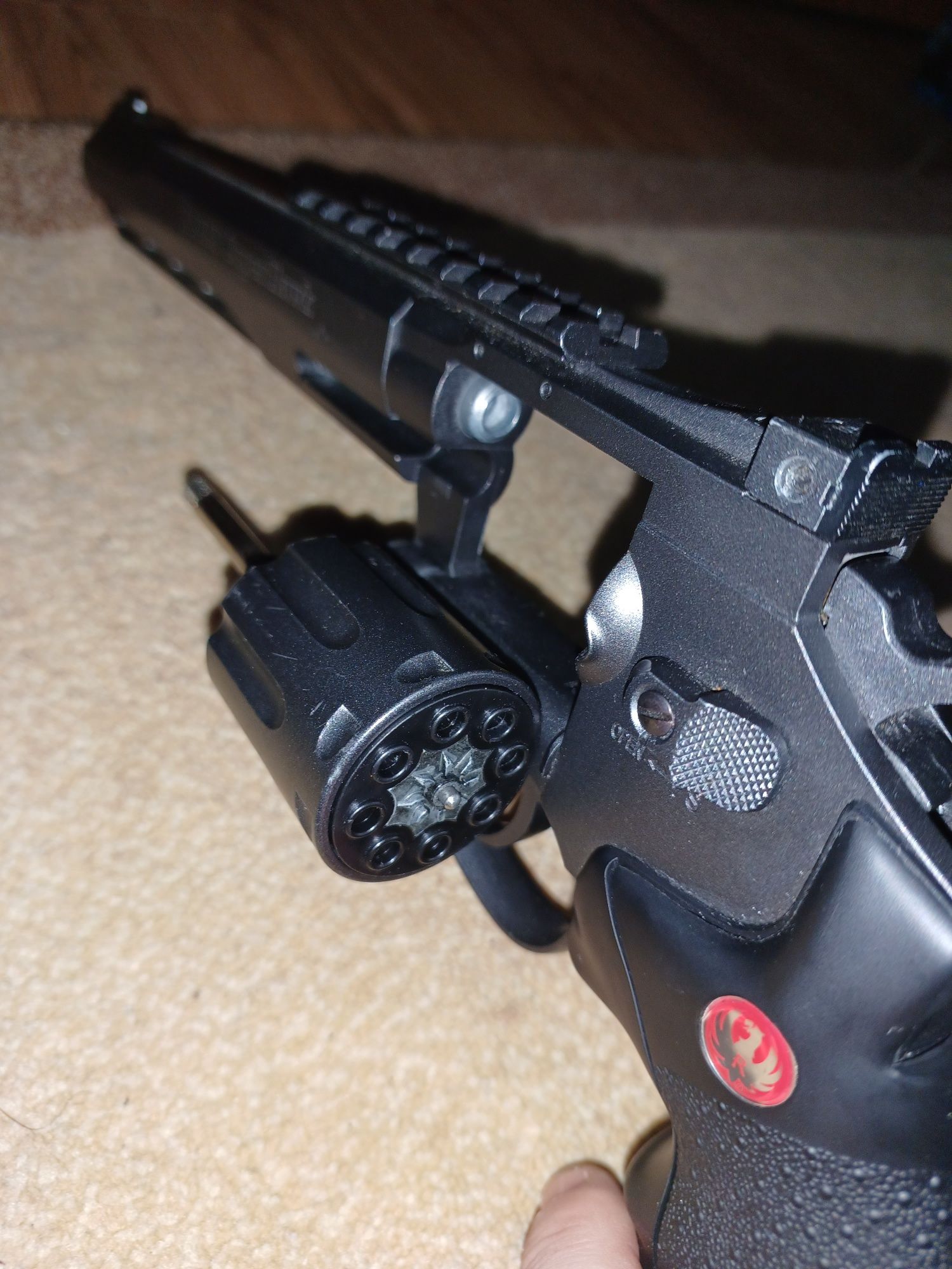 Pistol Revolver airsoft Co2 - 4 jouli - Umarex Ruger Superhawk.8