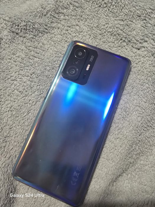 Обменяю на айфон с доплатой