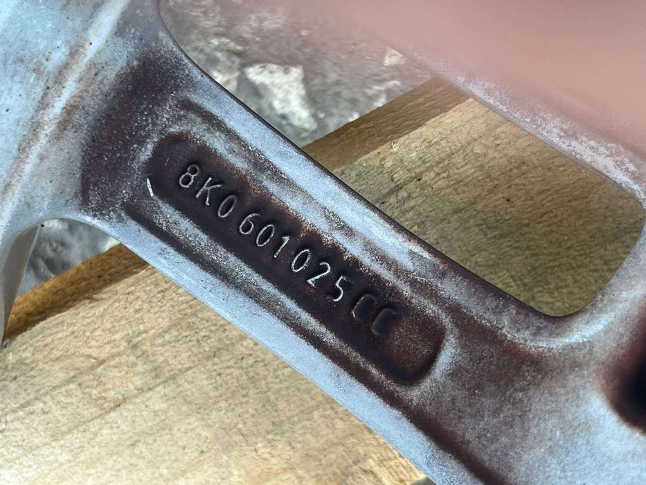 Джанти AUDI A4 B8 8J 18" 5X112 ET47 8K0601025CC ном 191