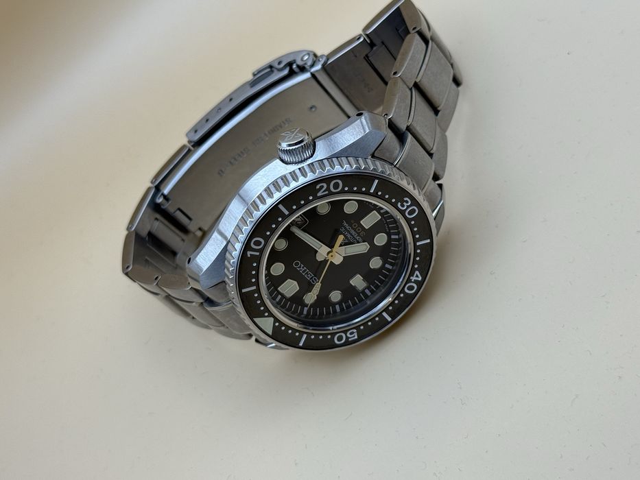 Seiko SLA021J Marinemaster 300