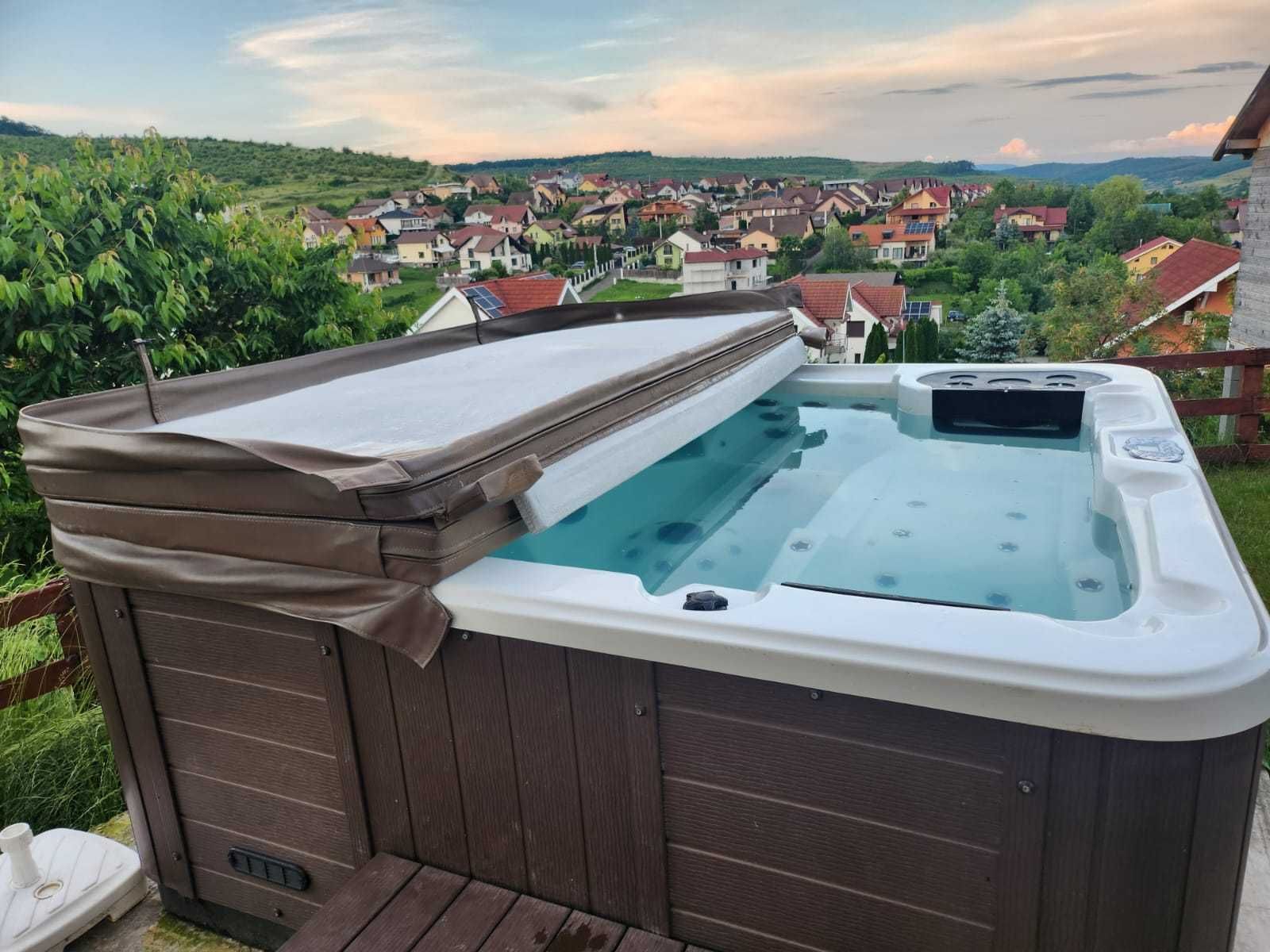 Jacuzzi pentru exterior