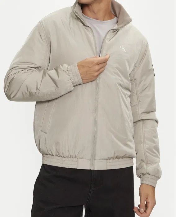 Ново яке  Calvin Klein