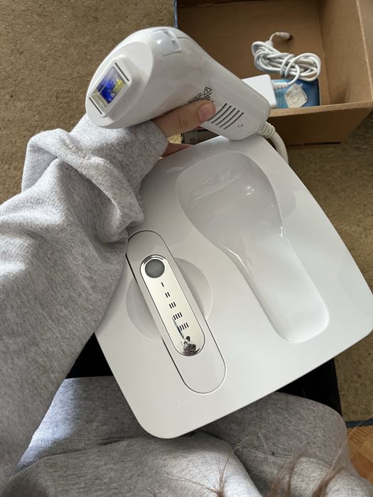 Braun Venus Naked Skin