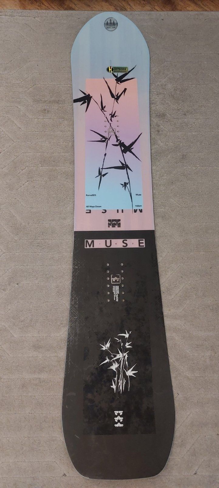 Сноуборд  Rome Muse 143