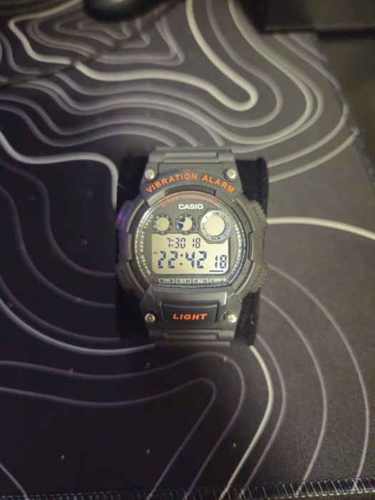 Casio W735H-8AV digital watch.